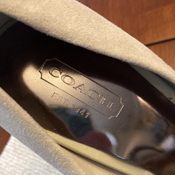 COACH LIGHT GRAY SUEDE LEATHER SELMA HEELS. NEVER WORN. GORGEOUS! SIZE 7.  NWOT - Picture 7 of 13